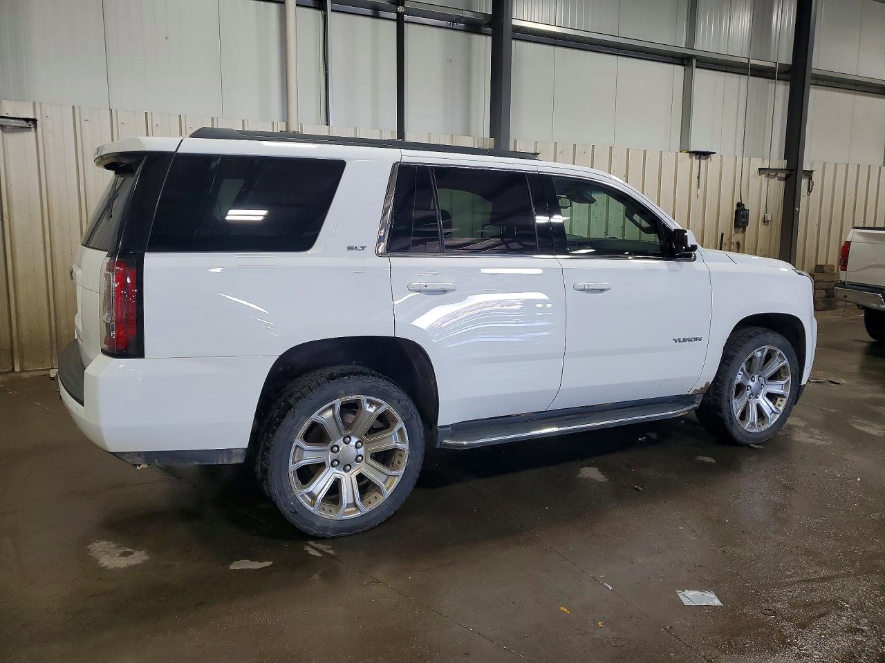 GMC Yukon Slt