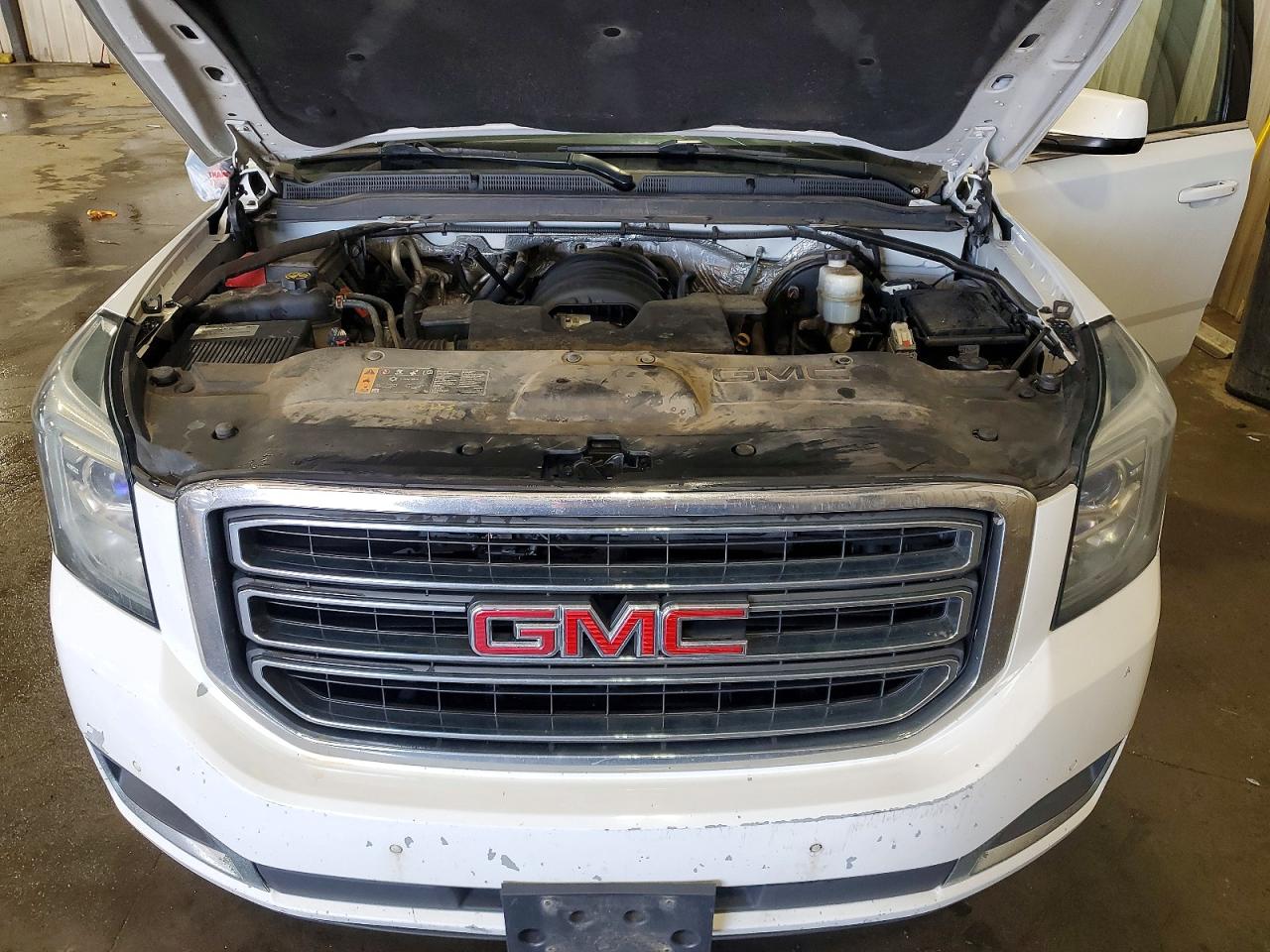 GMC Yukon Slt