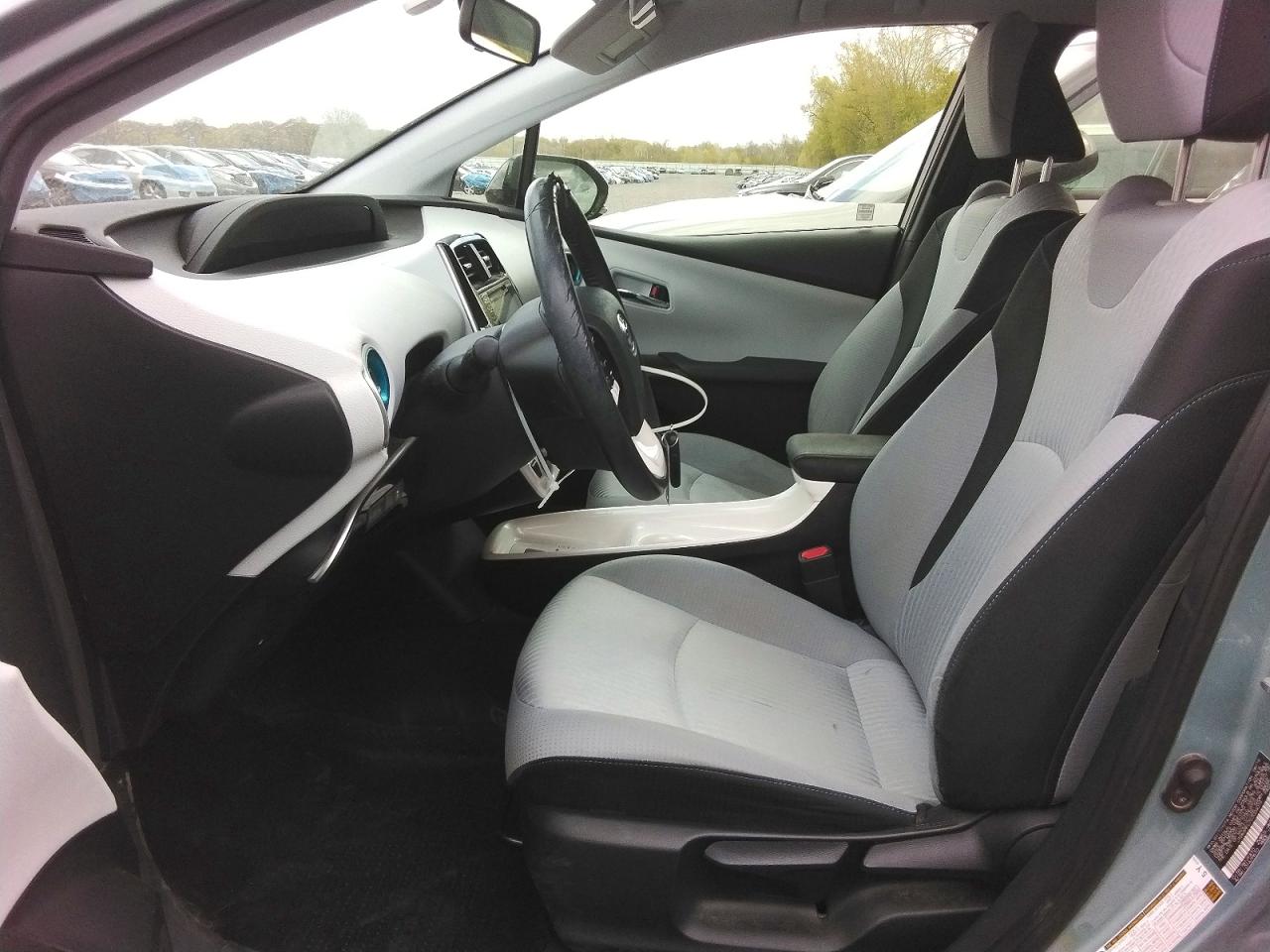 Toyota Prius Three