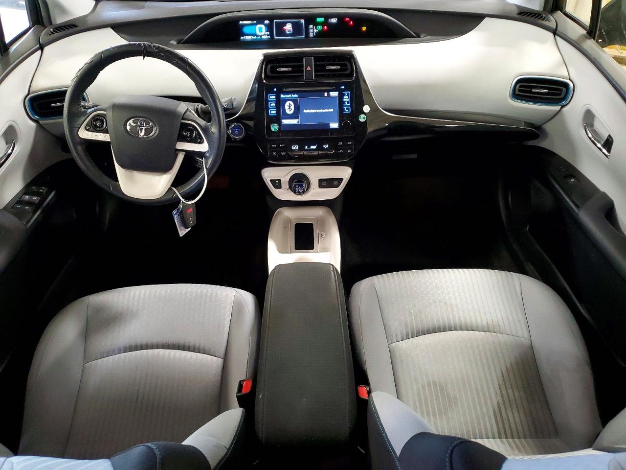 Toyota Prius Three