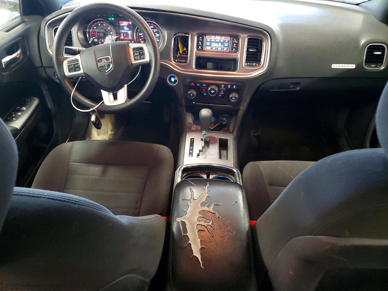 Dodge Charger Se