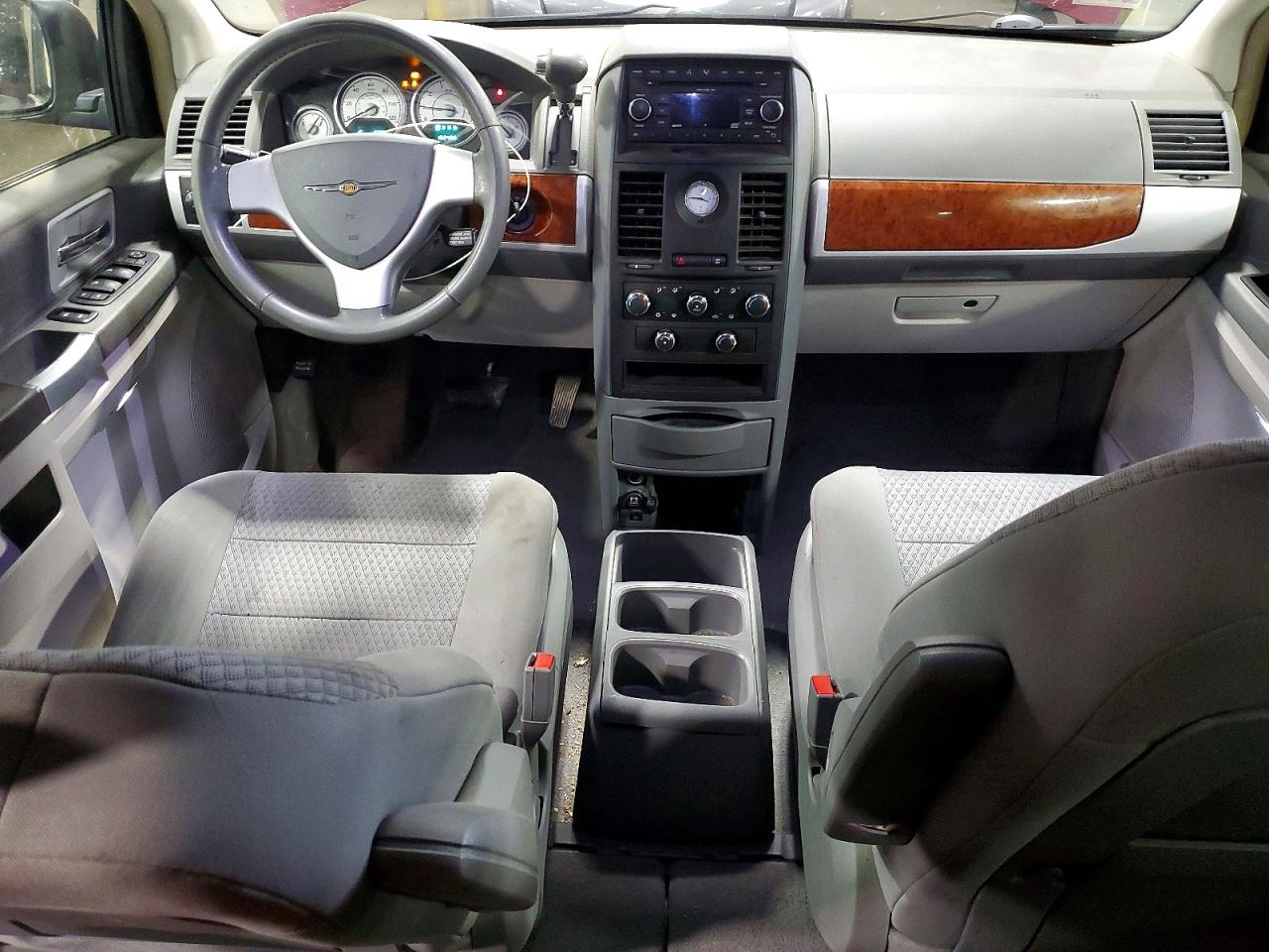 Chrysler Minivan Touring