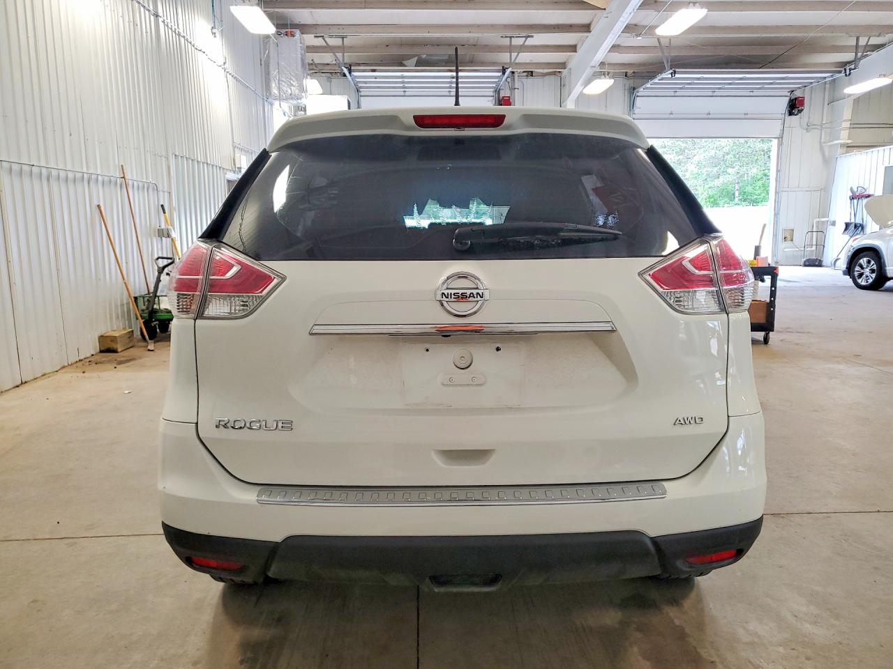 Nissan Rogue S