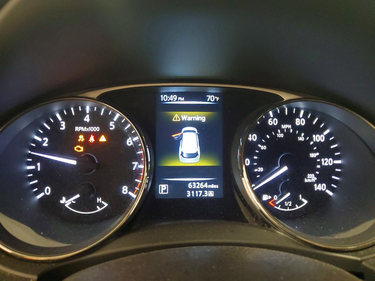 Nissan Rogue S