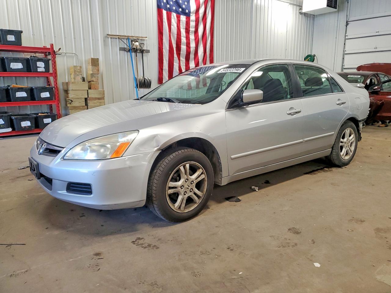 Salvage Honda Accord Image