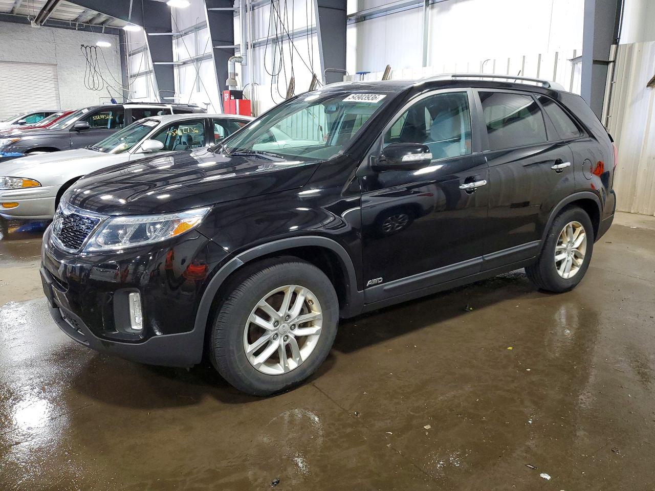 Salvage Kia Sorento Image