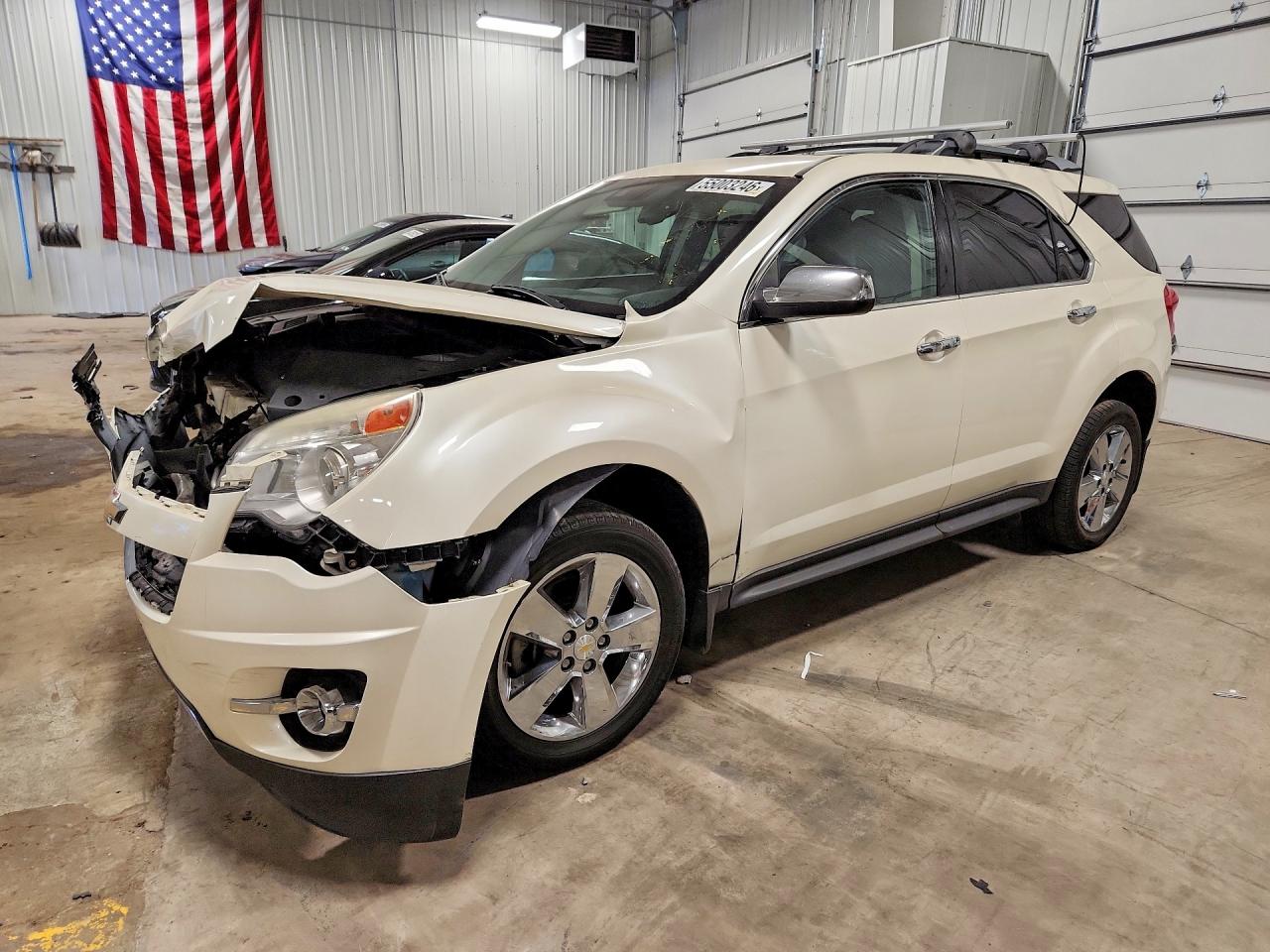 Salvage Chevrolet Equinox Image