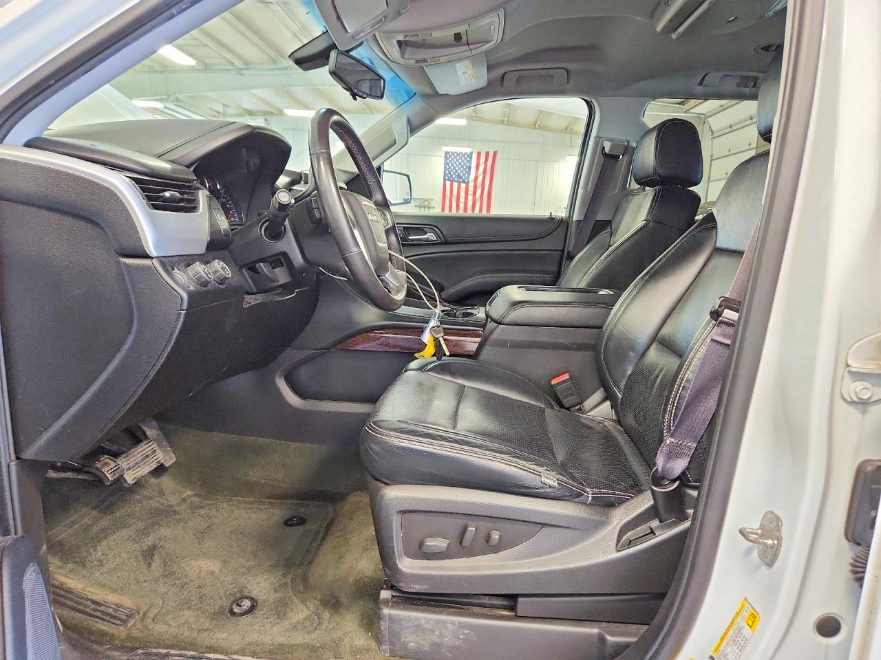 GMC Yukon K1500 Sle