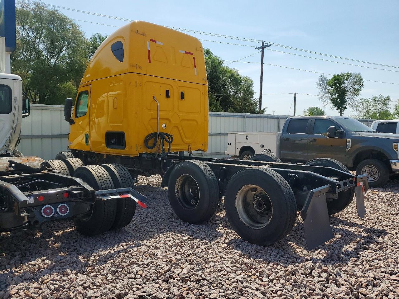 Freightliner Cascadia 126