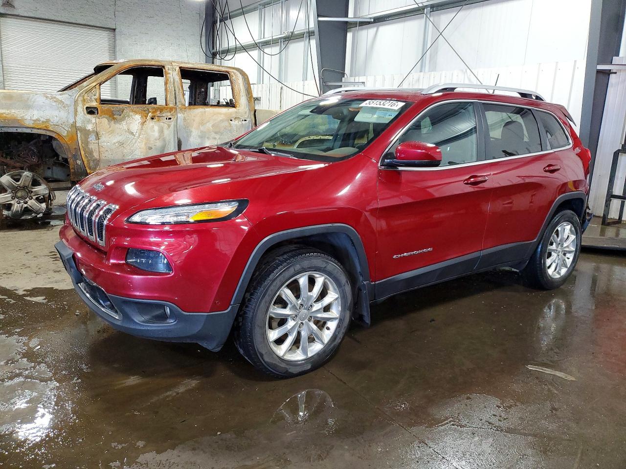 Salvage Jeep Cherokee Image