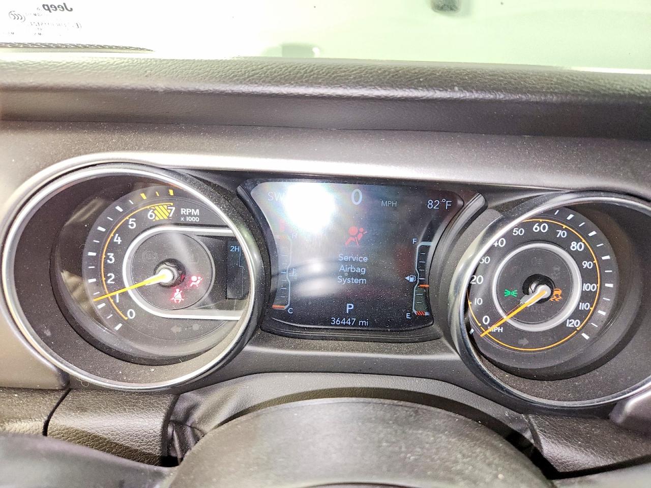 Jeep Wrangler Sport