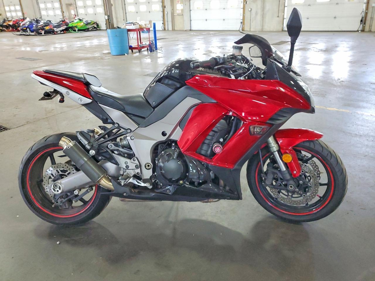 Salvage Kawasaki Ninja Zx1k Image
