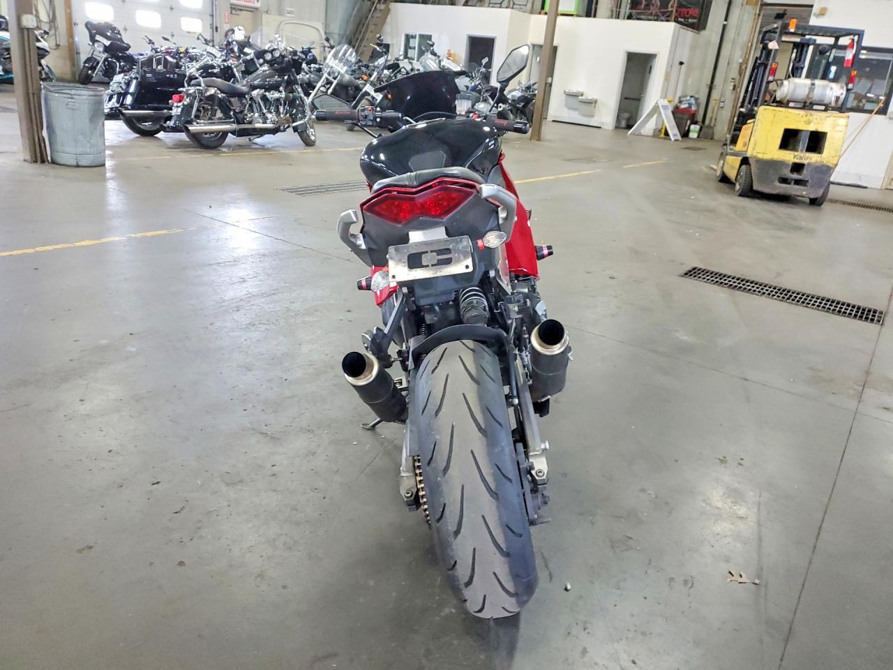Kawasaki Ninja Zx1k G