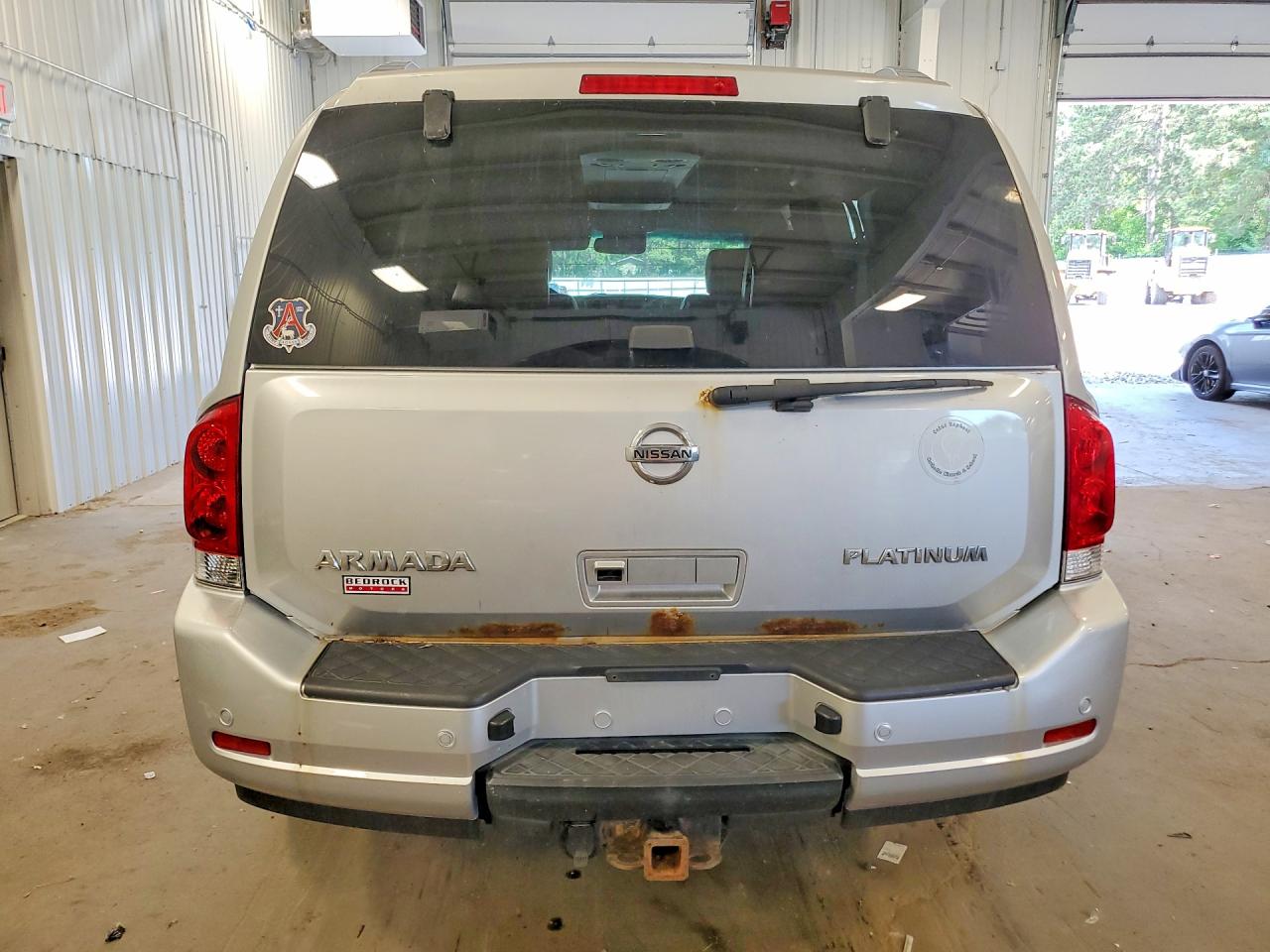 Nissan Armada Platinum