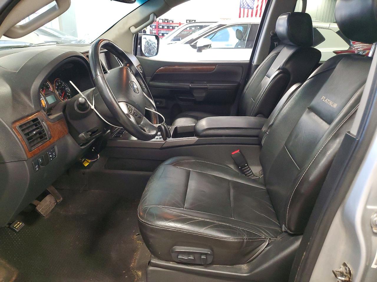 Nissan Armada Platinum