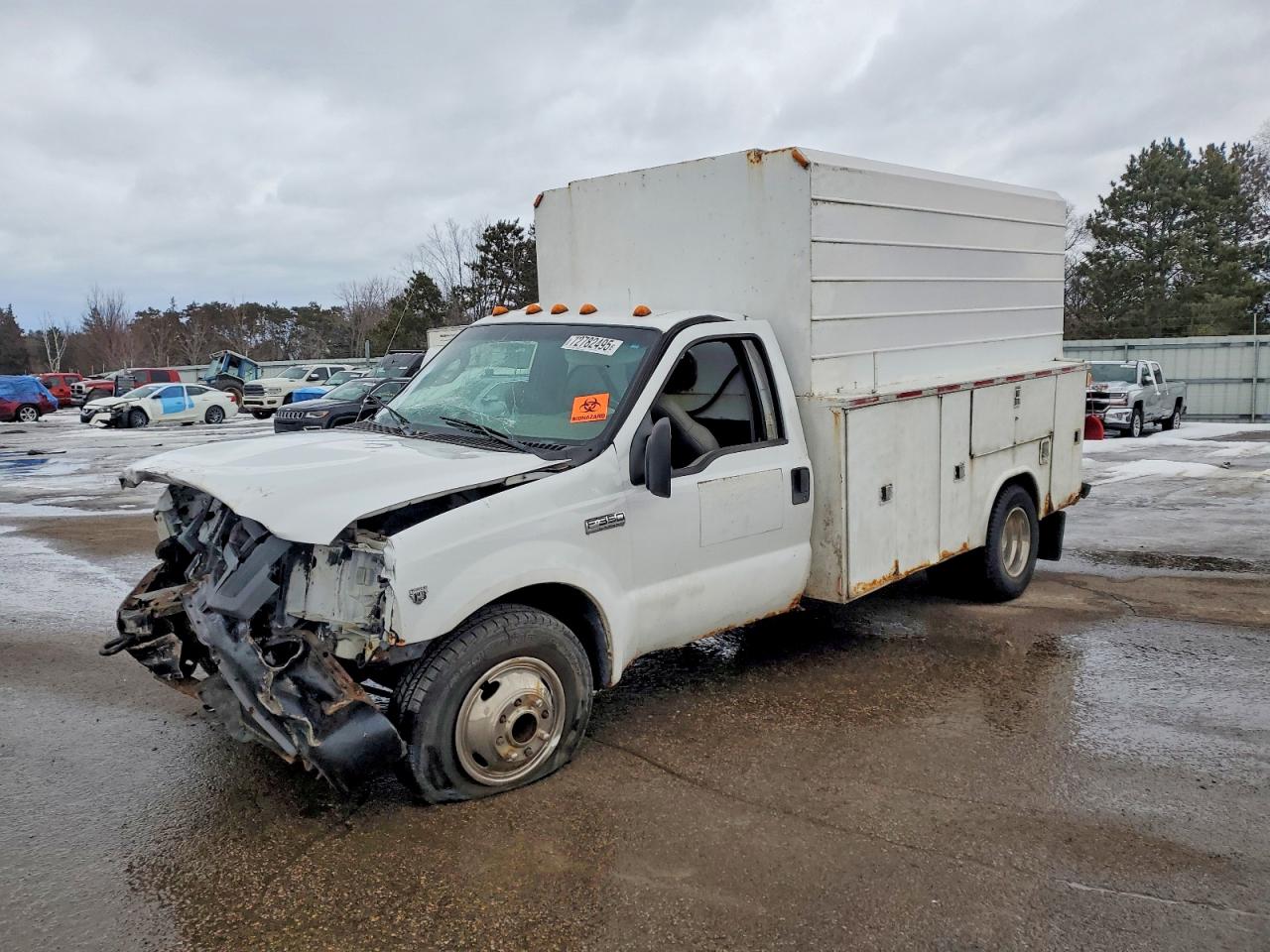 Salvage Ford F-350 Image