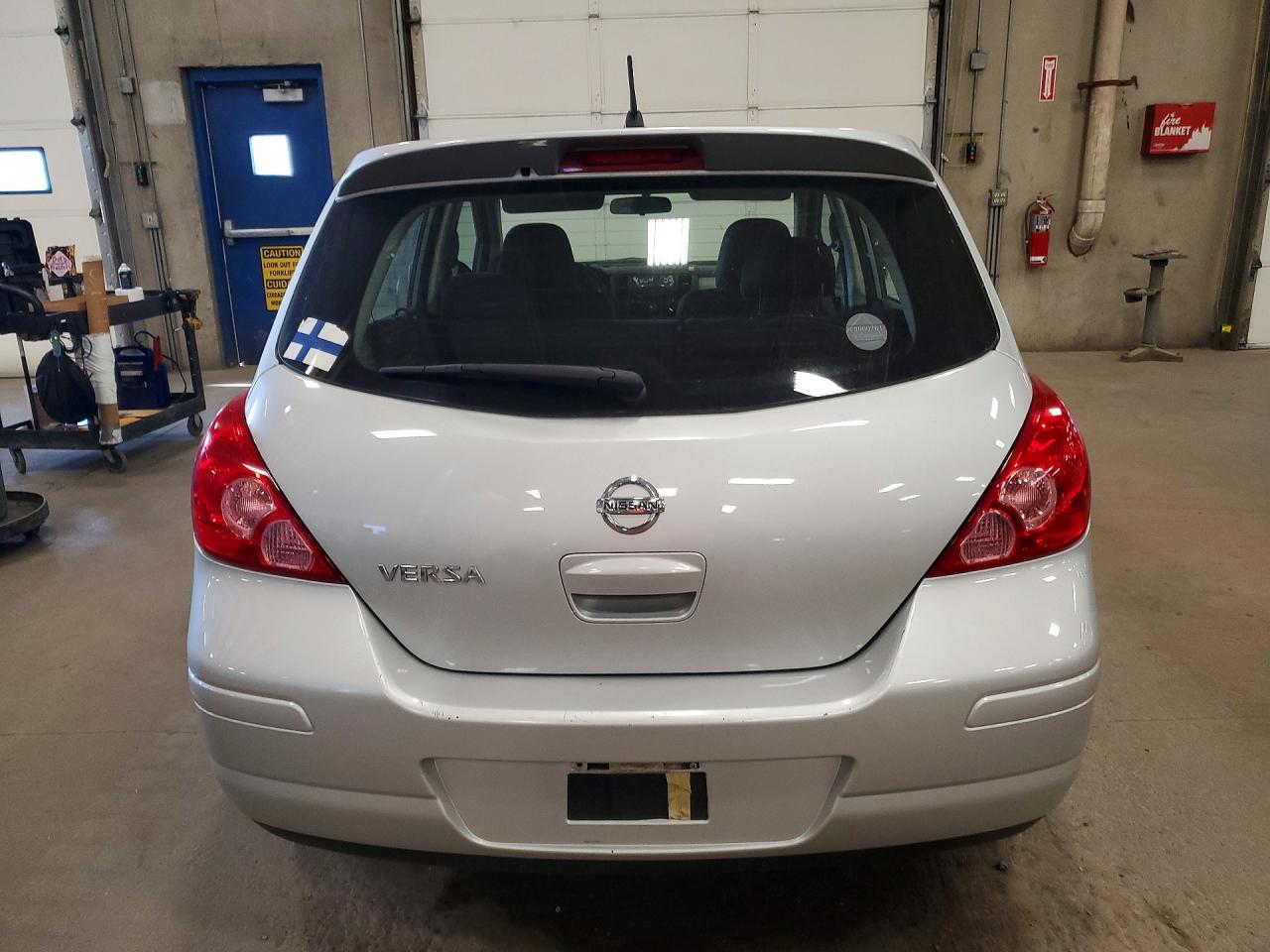 Nissan Versa 1.8 S