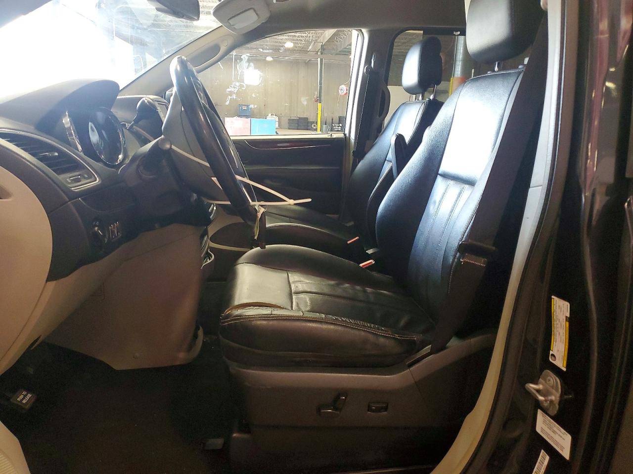 Chrysler Minivan Touring