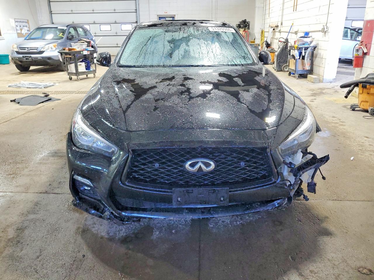 INFINITI Q50 Red Sport 400
