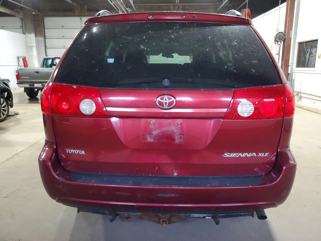 Toyota Sienna Xle