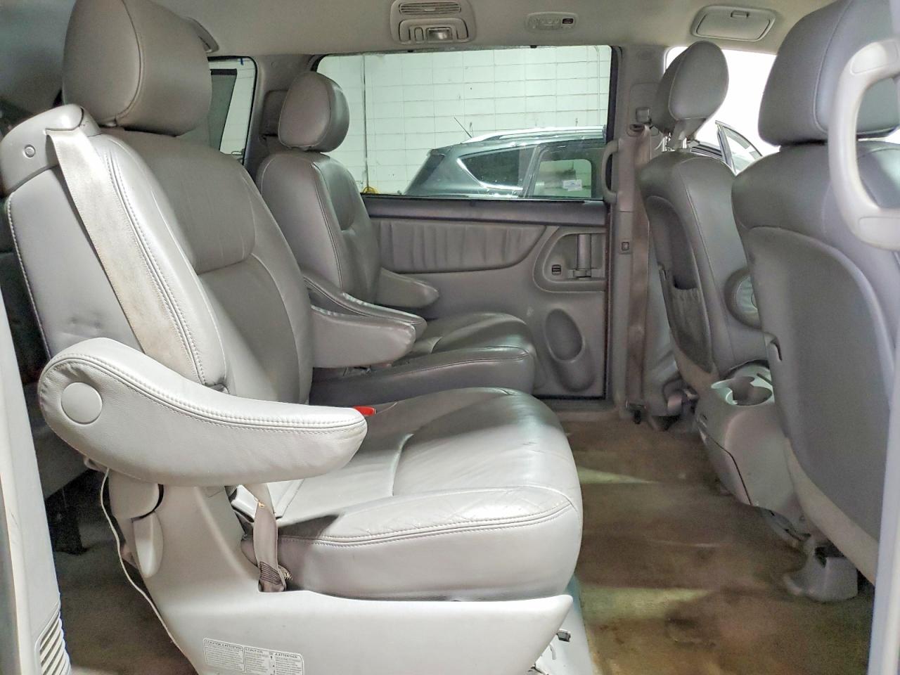 Toyota Sienna Xle