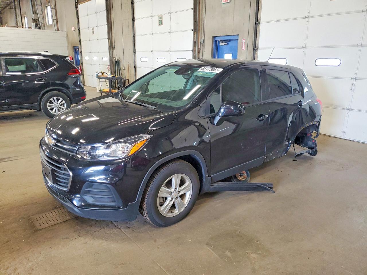 Salvage Chevrolet Trax Image