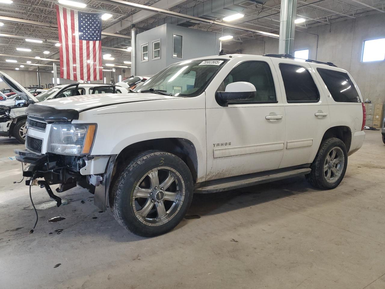 Salvage Chevrolet Tahoe Image
