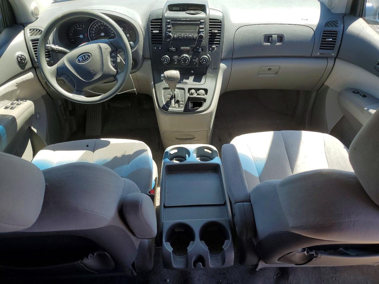 Kia Sedona Lx
