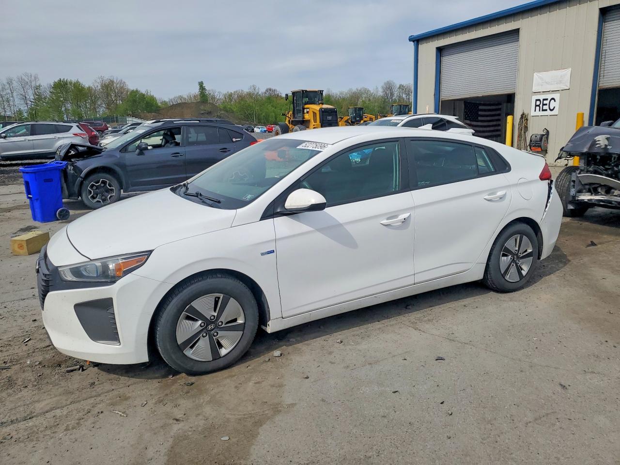 Salvage Hyundai Ioniq Image