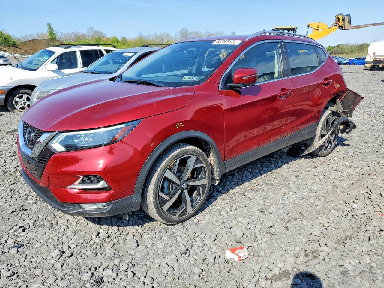 Salvage Nissan Rogue Image