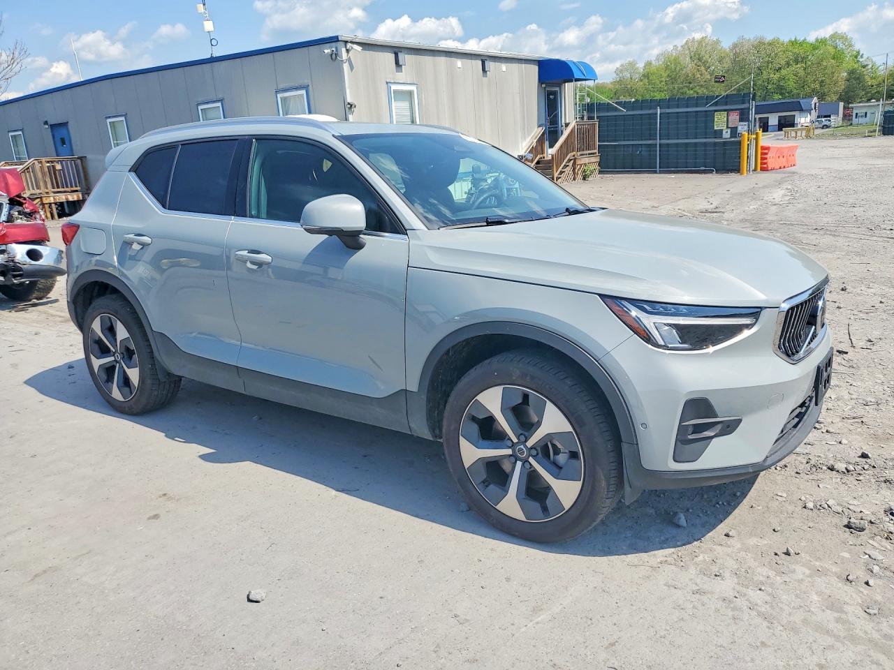 Volvo XC40 Plus