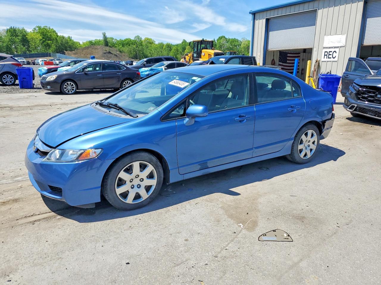 Salvage Honda Civic Image