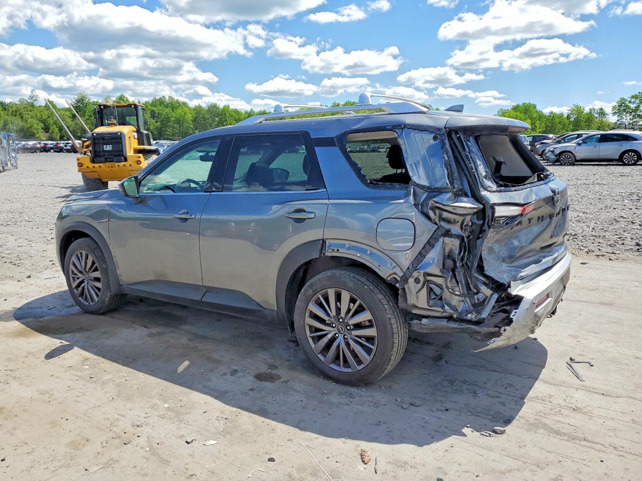 Nissan Pathfinder Sl