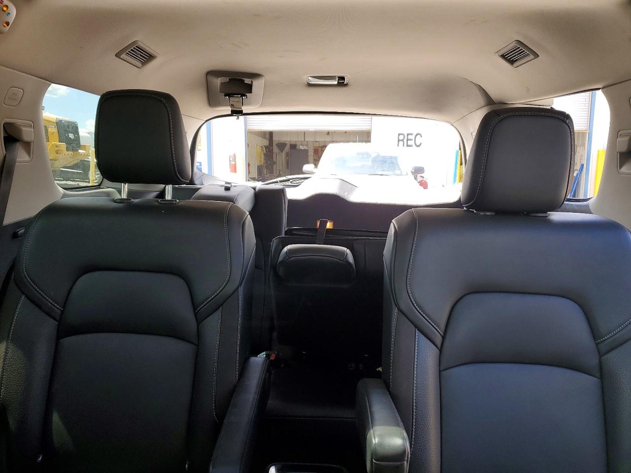 Nissan Pathfinder Sl