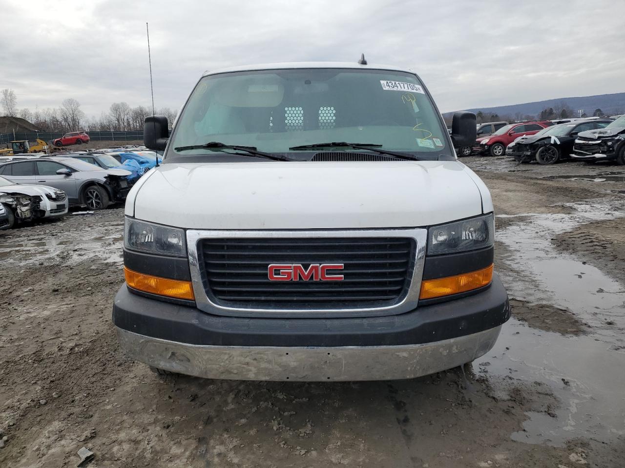 GMC Savana G2500