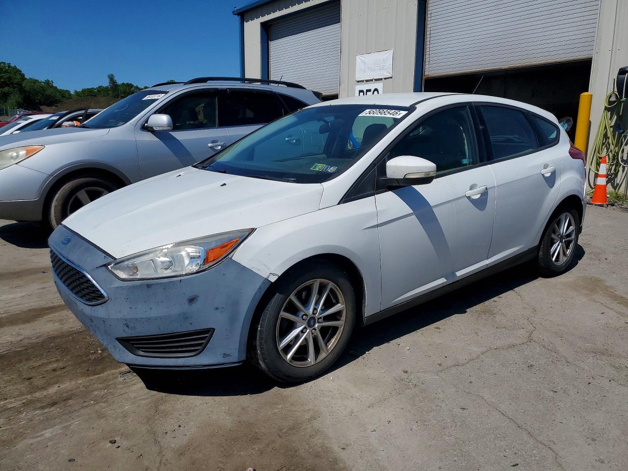 Salvage Ford Focus Image