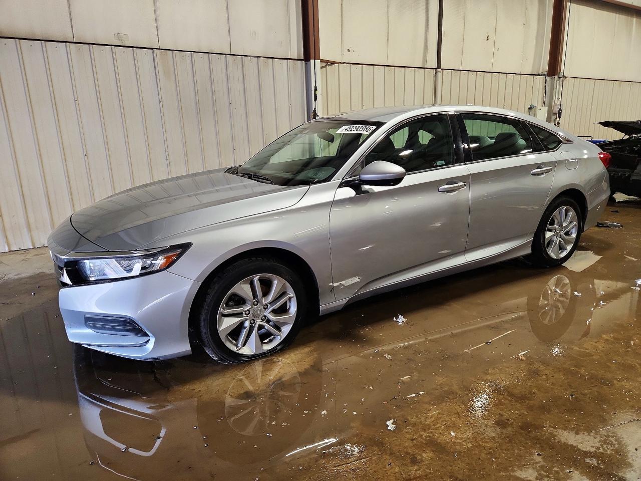 Salvage Honda Accord Image
