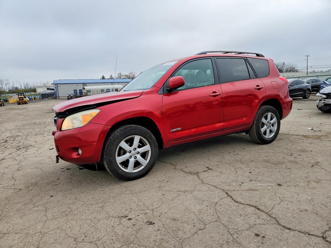 Salvage Toyota RAV4 Image