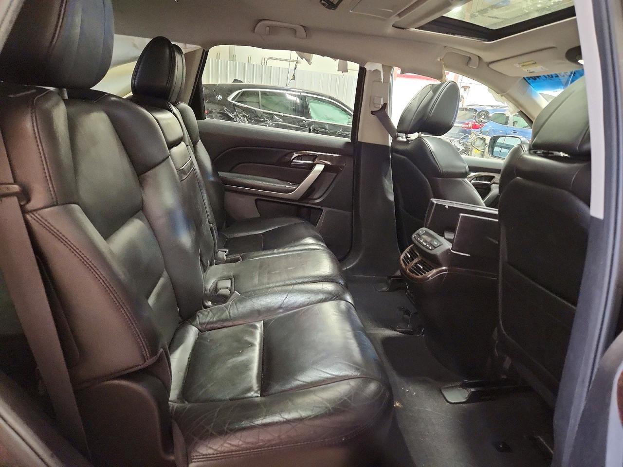 Acura MDX Technology