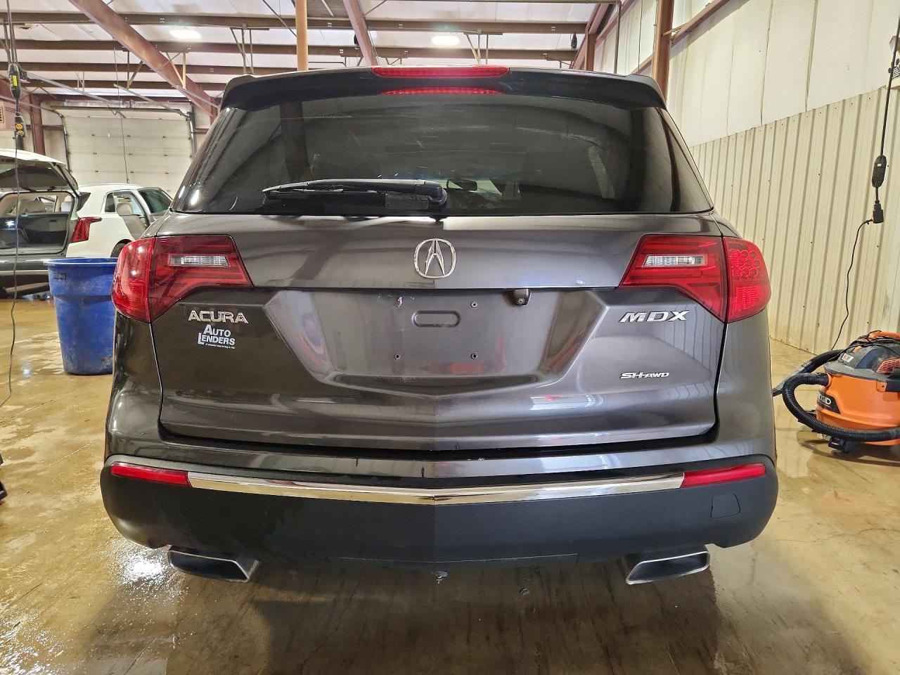 Acura MDX Technology