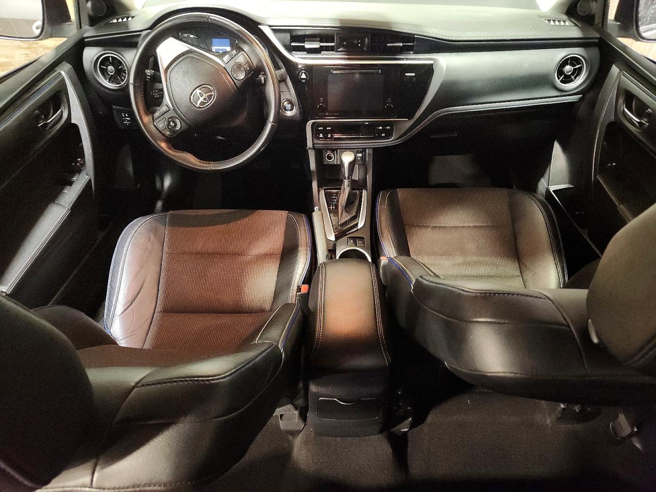 Toyota Corolla Se