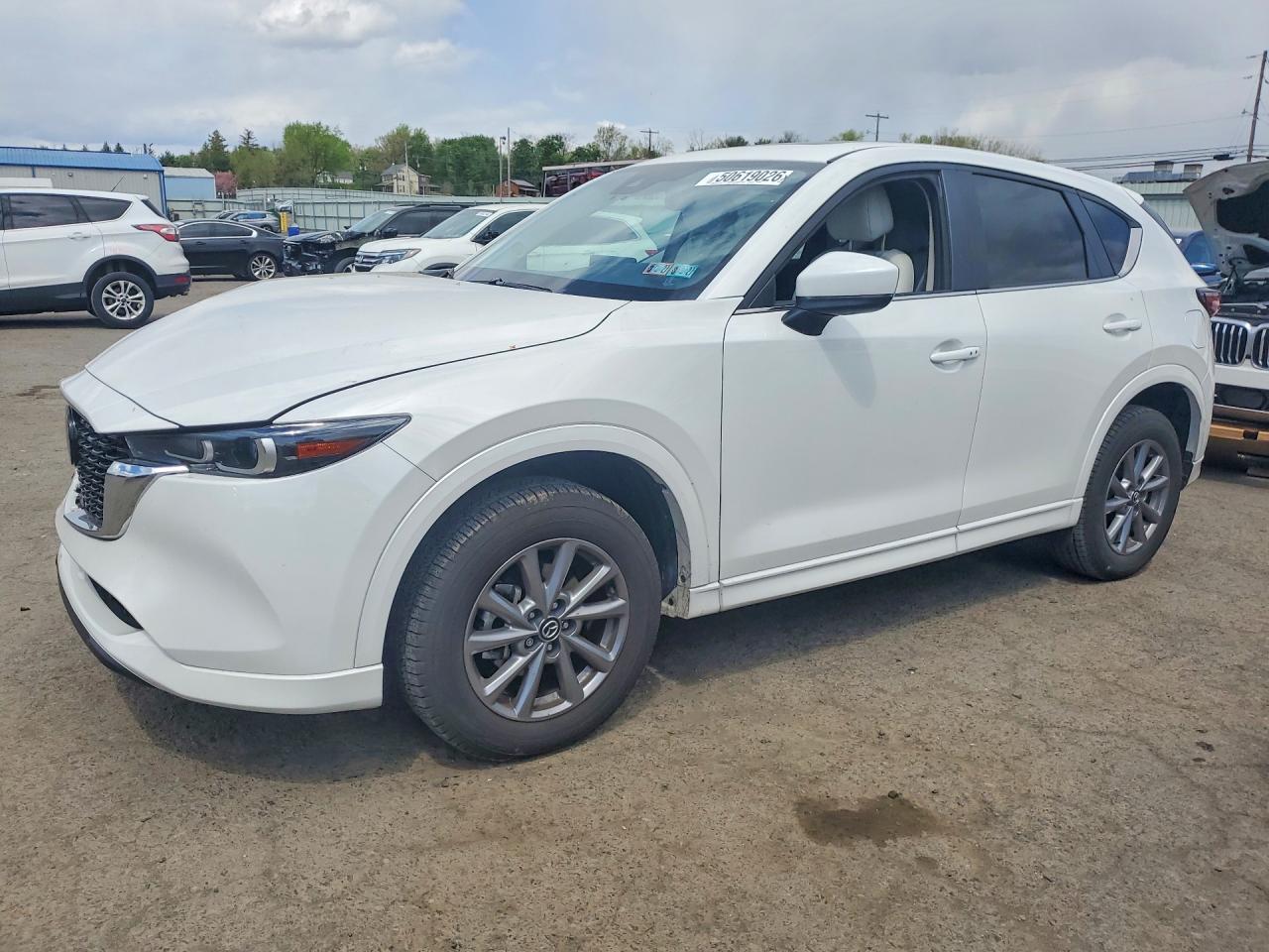 Salvage Mazda Cx Image