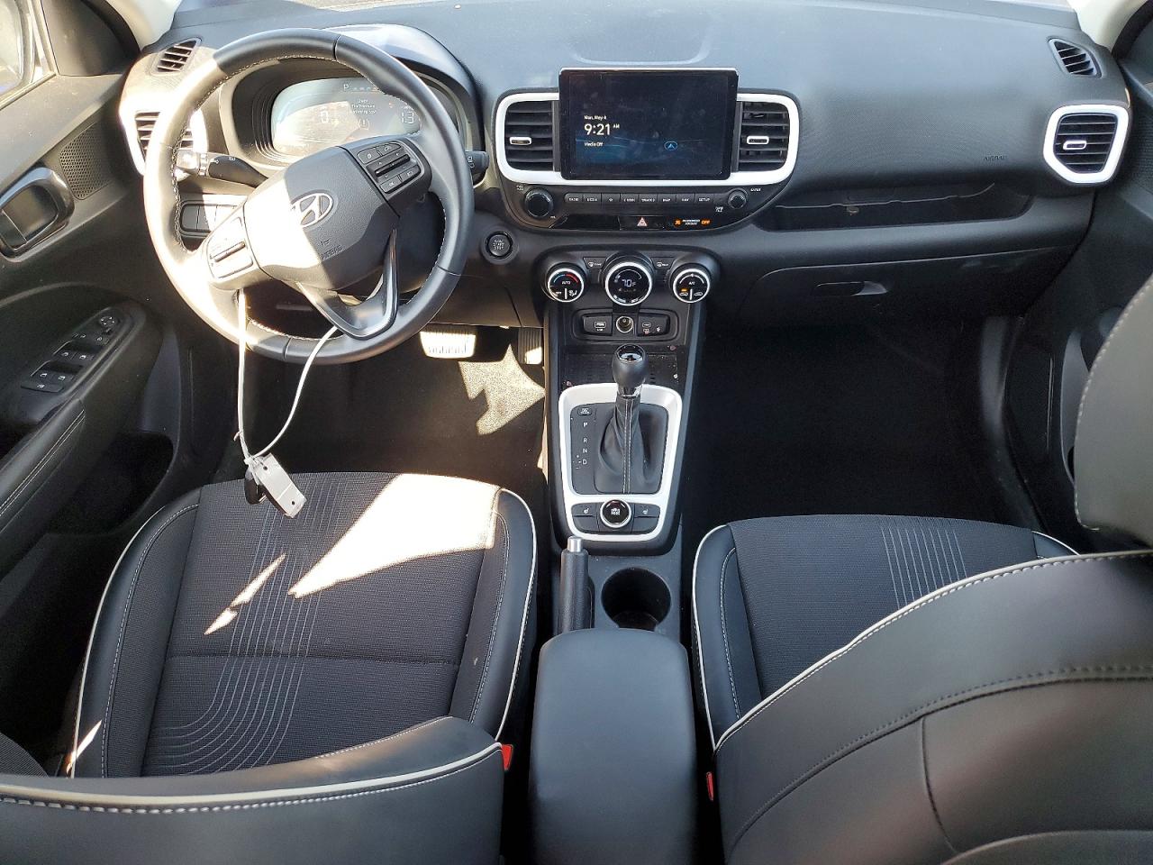 Hyundai VENUE Limited