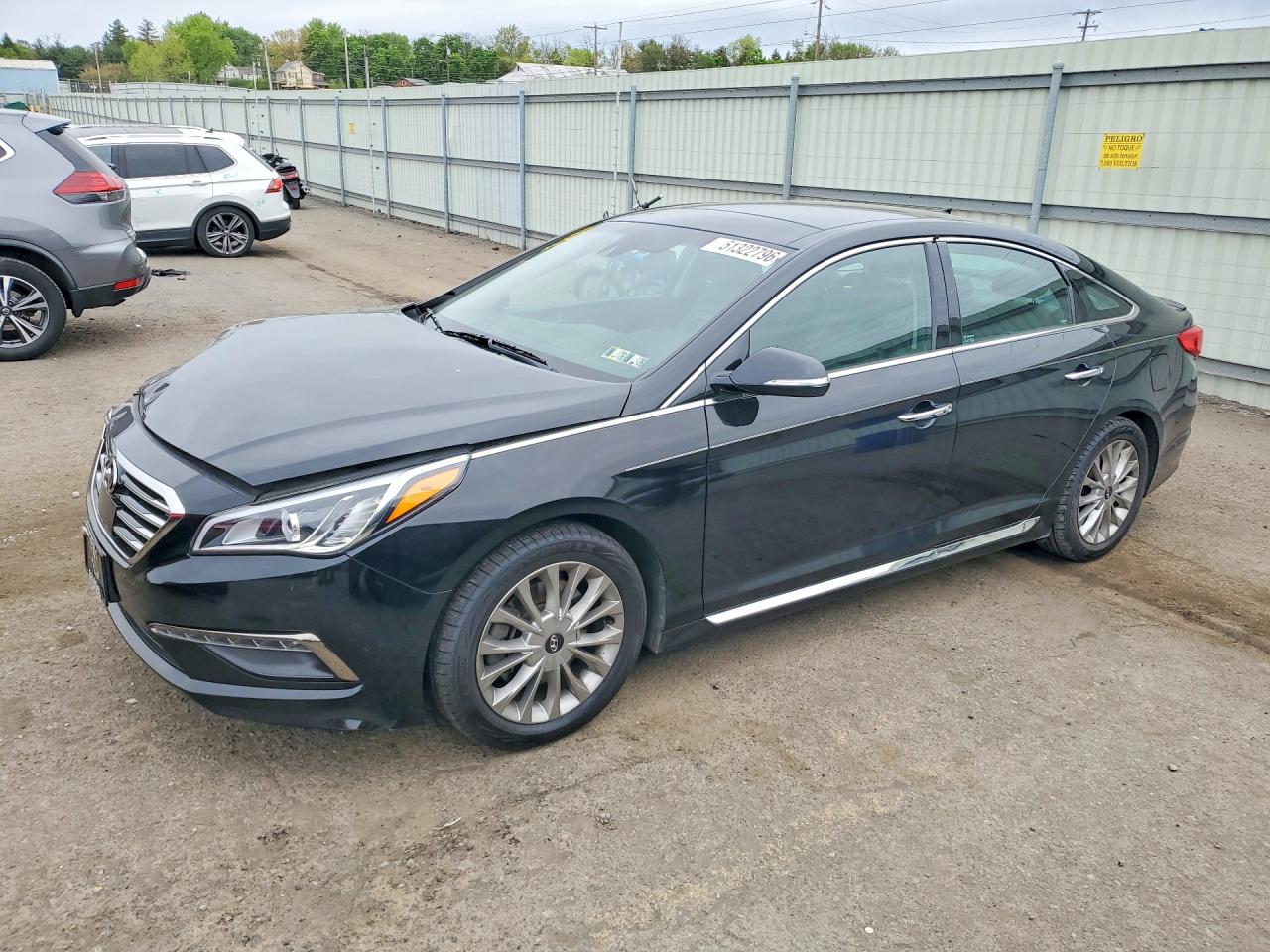 Salvage Hyundai SONATA Image