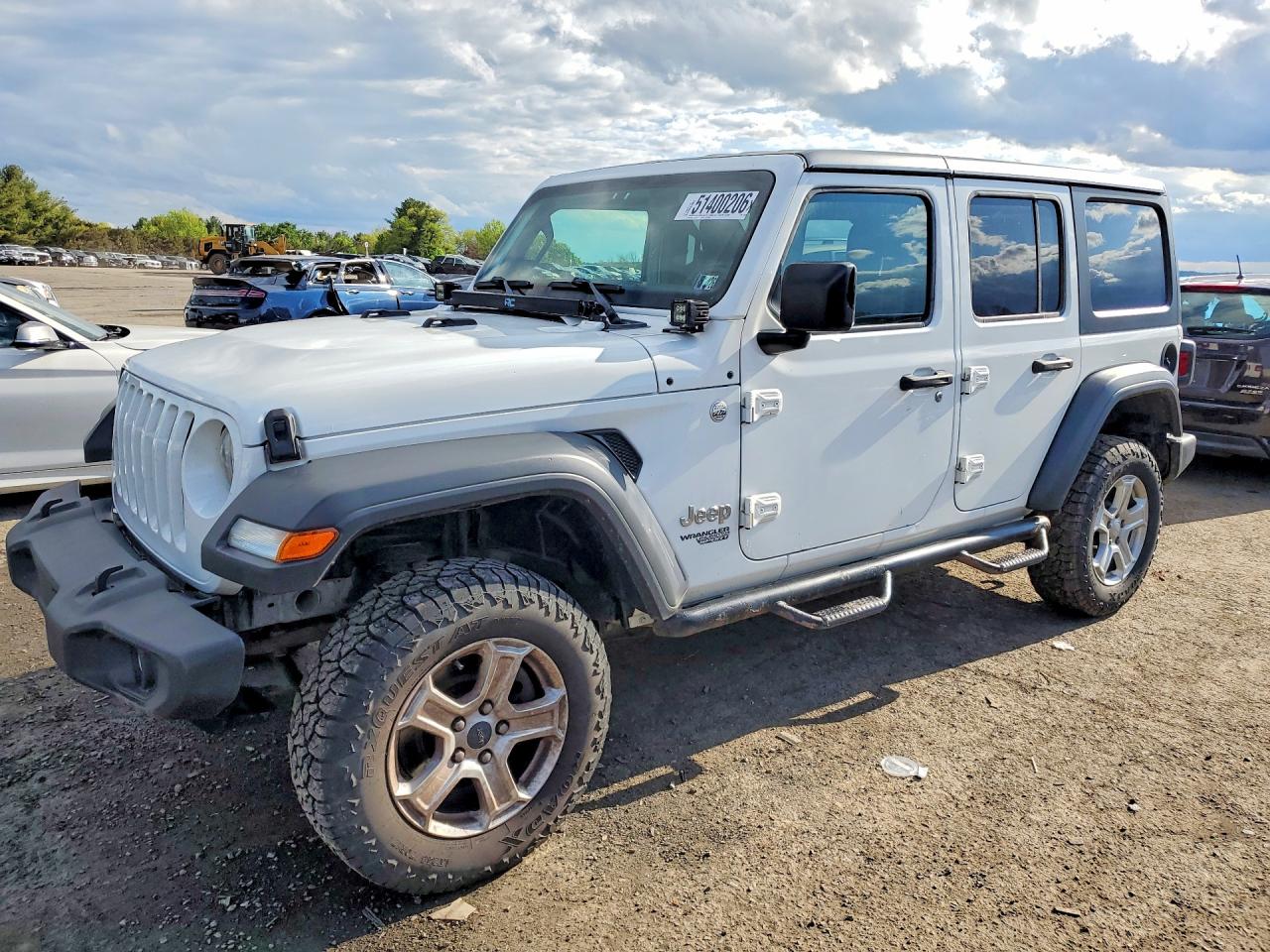 Salvage Jeep Wrangler Image