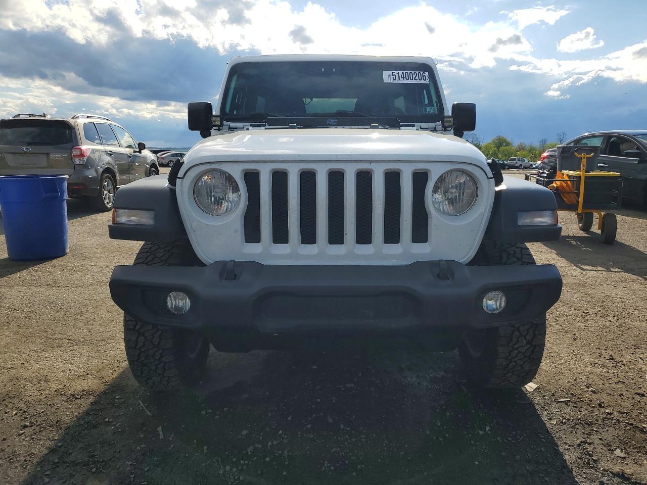 Jeep Wrangler Sport