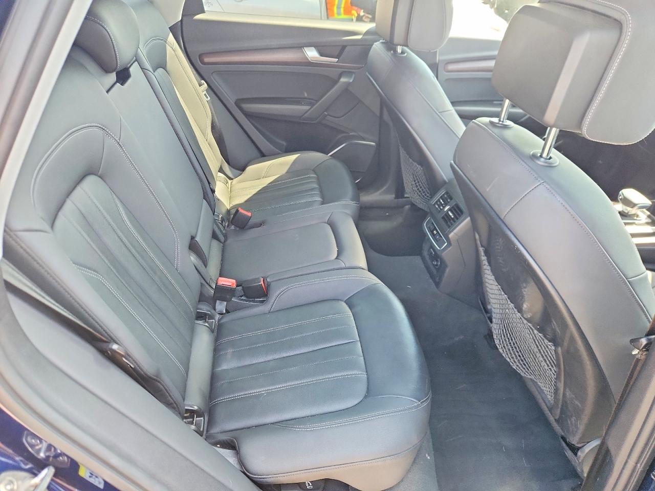 Audi Q5 Premium 45