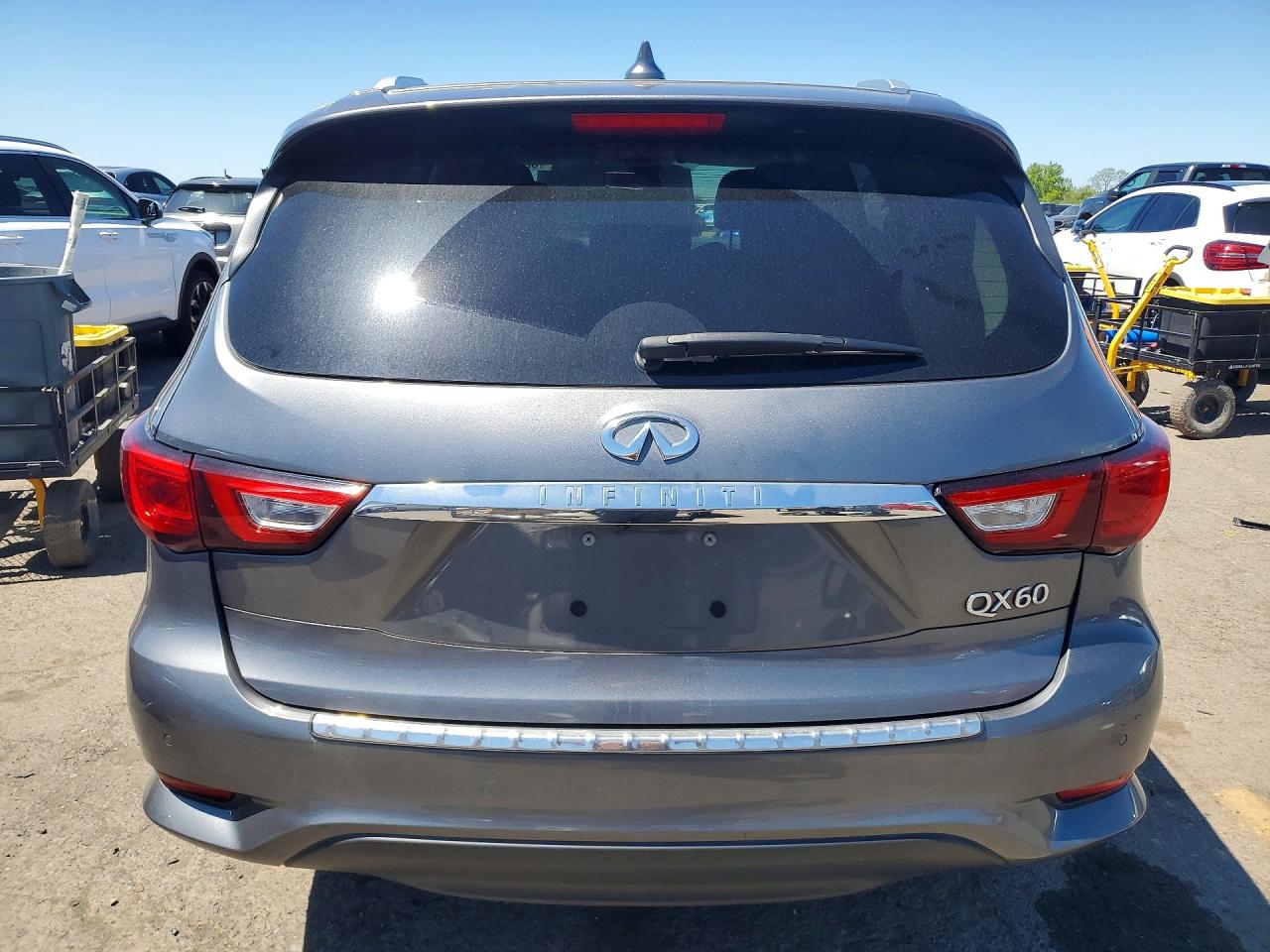 INFINITI Qx Base