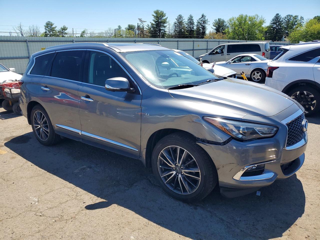 INFINITI Qx Base