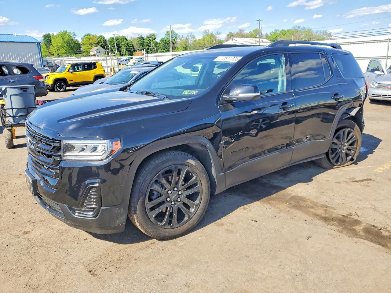 Salvage GMC Acadia Image